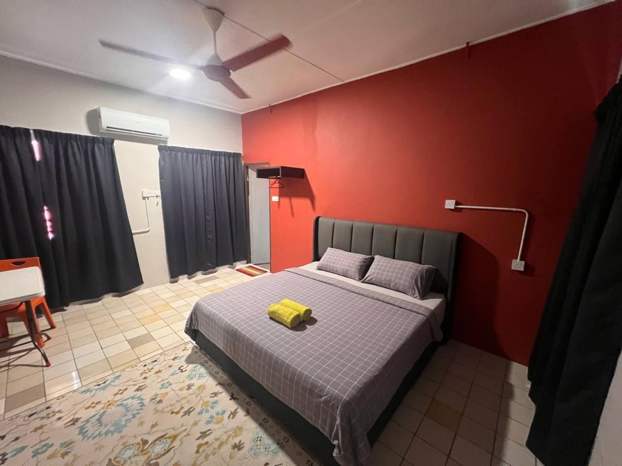 Hotel Putra Sentosa Retreat Camp, Sematan Pokoj fotografie